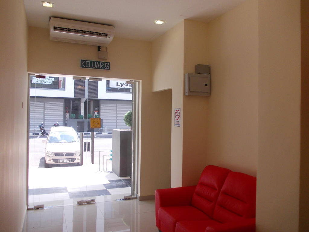 Dream Inn Hotel Bandar Mahkota Cheras Екстер'єр фото