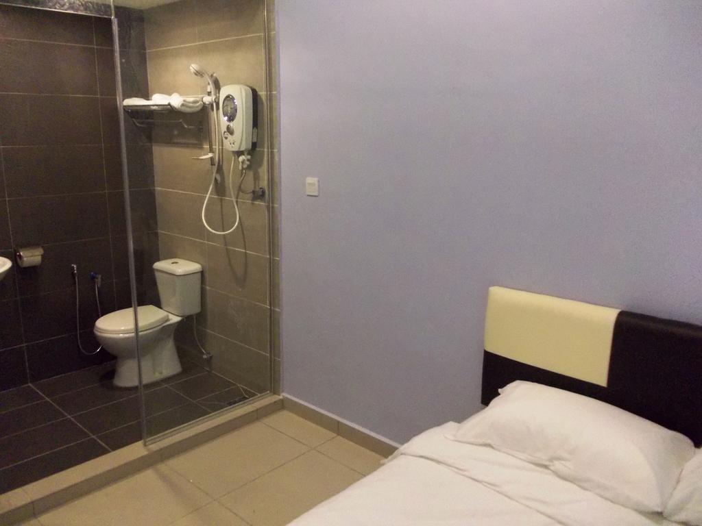 Dream Inn Hotel Bandar Mahkota Cheras Екстер'єр фото